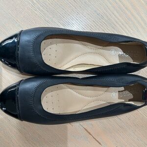 Geox Respira Black Ballet Flat Size US 9